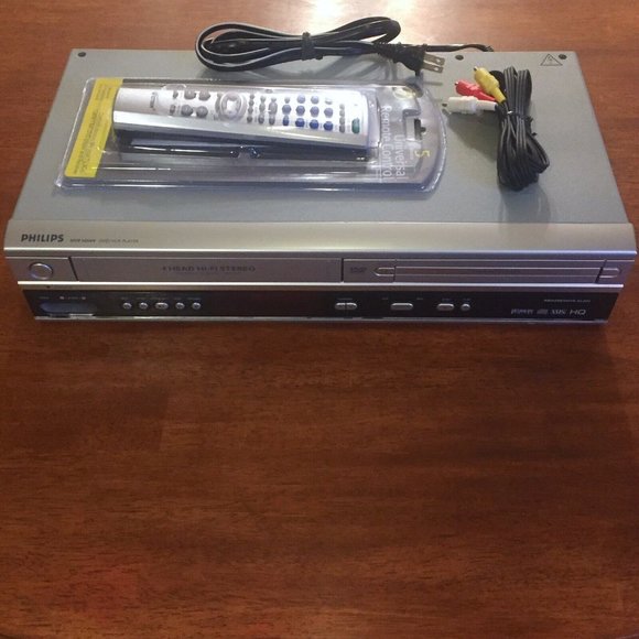 Vcr Dvd Combo Player Recorder Vhs Dubs DVP3050V - Picture 12 of 12
